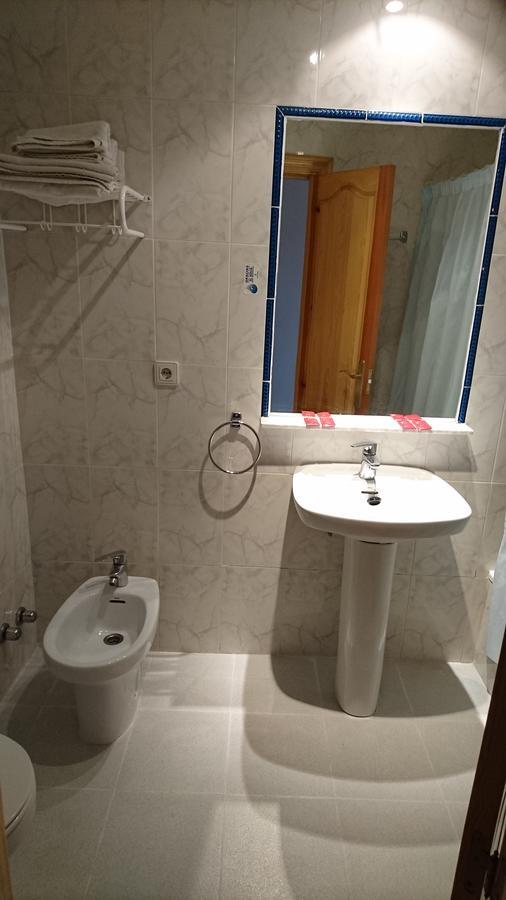Hotel Valmar Villar de Olalla Kültér fotó
